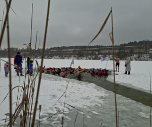 Historyczny I Zlot Morsów w Starachowicach