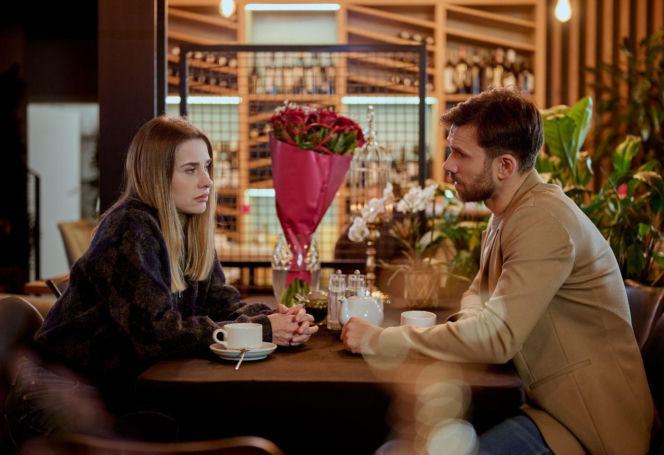 "Na Wspólnej", odcinek 4183: Eliza postanawia definitywnie zakończyć relację z Bartkiem. Wichrowski nie potrafi zaakceptować jej decyzji