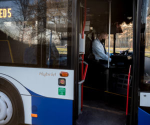 Specjalne autobusy dla medyków w Krakowie