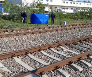 Szynobus potrącił rowerzystę na przejeździe kolejowym w Rzeszowie. Mężczyzna nie żyje