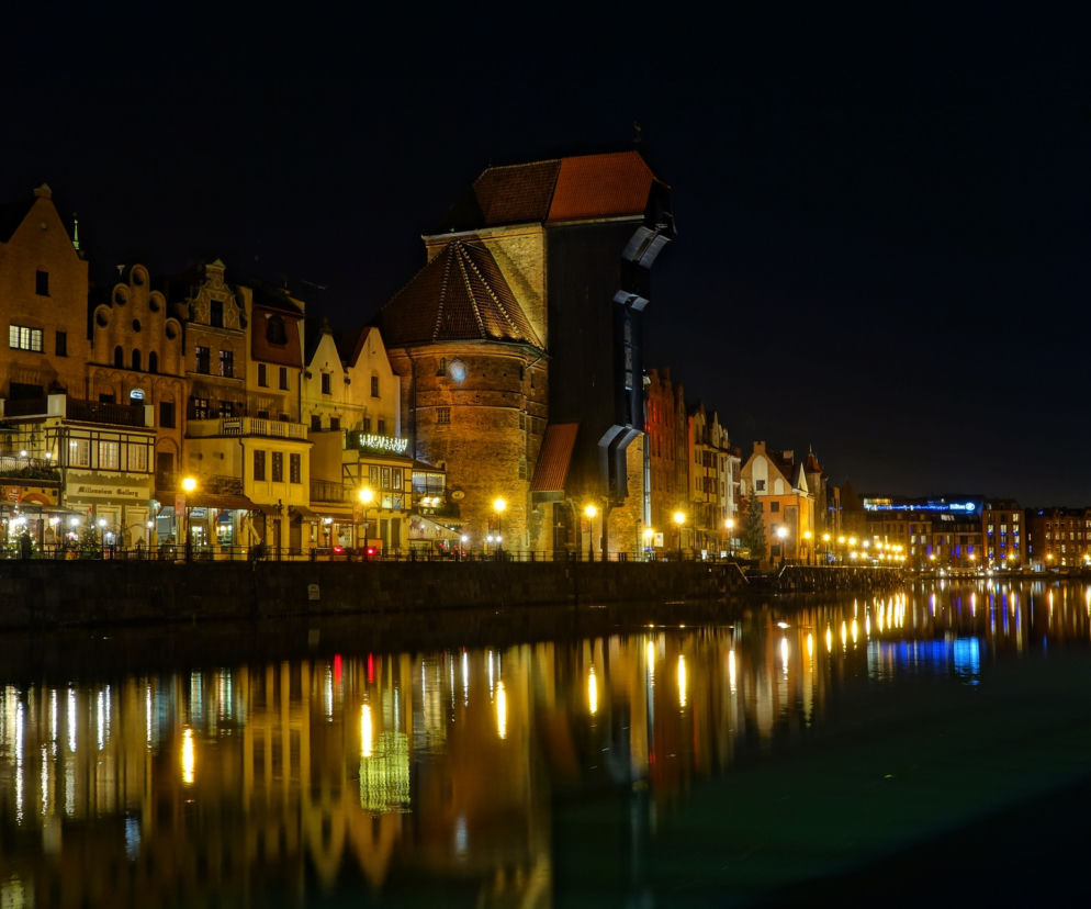 Piękny Gdańsk nocą