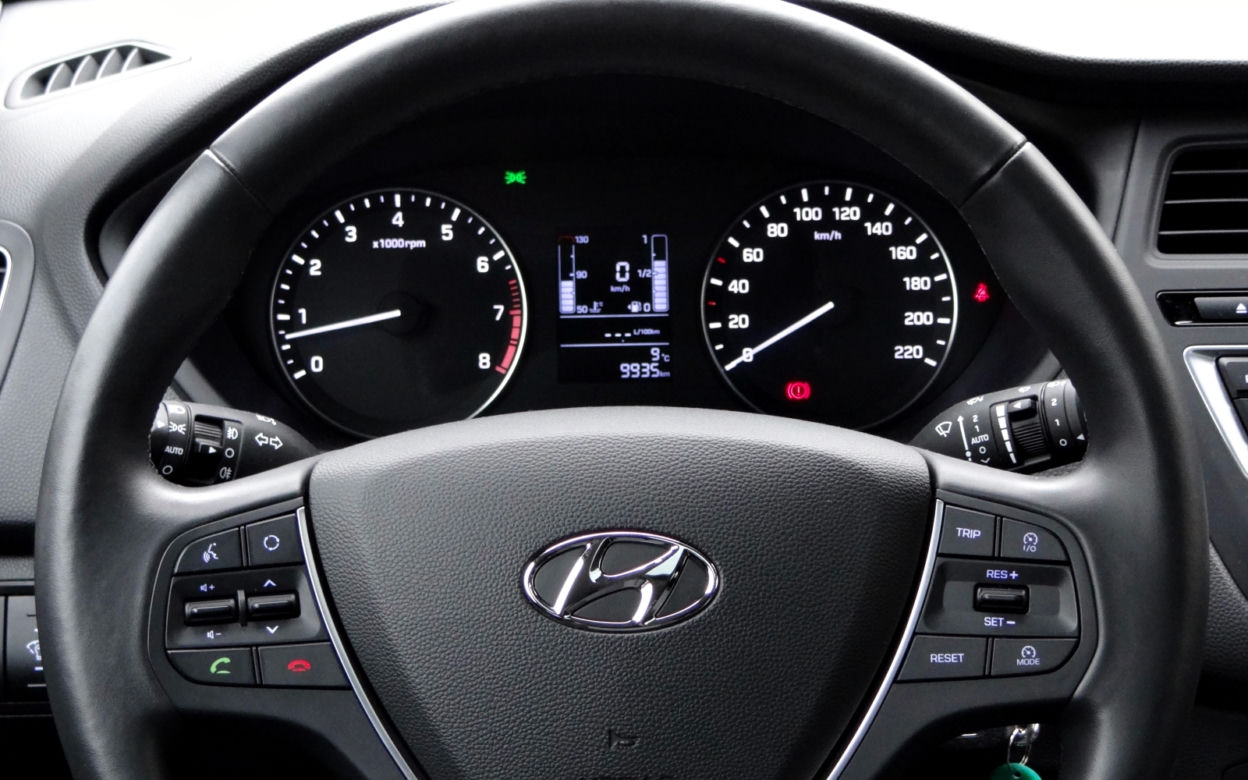 Hyundai i20 Coupe 1.4 MPI Premium
