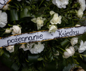 30 duchownych żegnało księdza samobójcę
