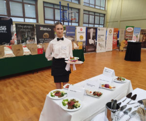 Już po raz ósmy w Siedlcach rywalizowali młodzi kelnerzy z całej Polski