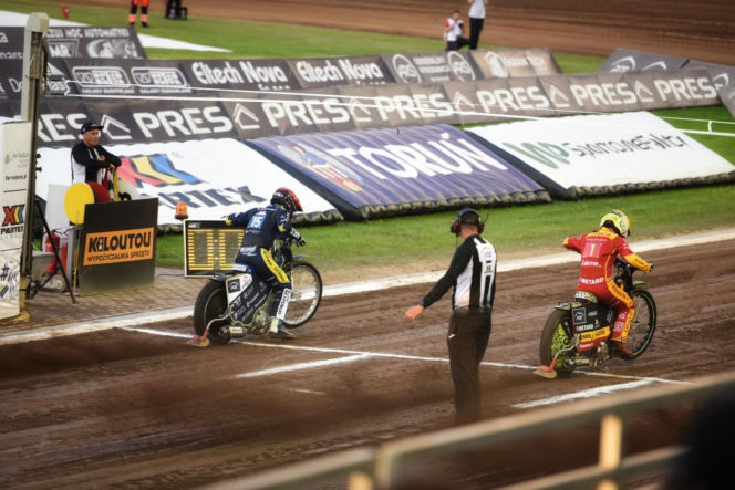 PRES Grupa Deweloperska Toruń - Betard Sparta Wrocław, zdjęcia kibiców i zawodników z meczu 13. kolejki PGE Ekstraligi