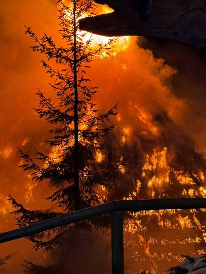 Pożar w hotelu w Małopolsce. Ogień wybuchł w trakcie wesela, są poszkodowani