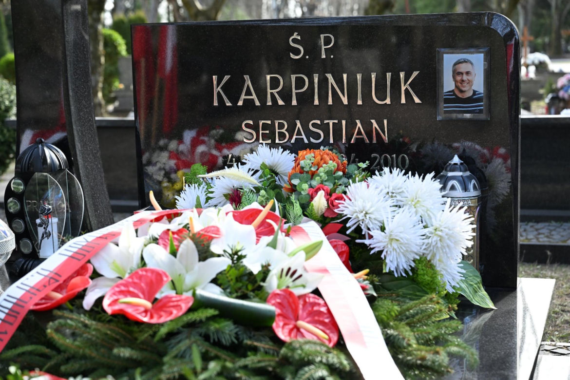 Kołobrzeg: Uroczystości ku czci Sebastiana Karpiniuka w 15. rocznicę katastrofy smoleńskiej