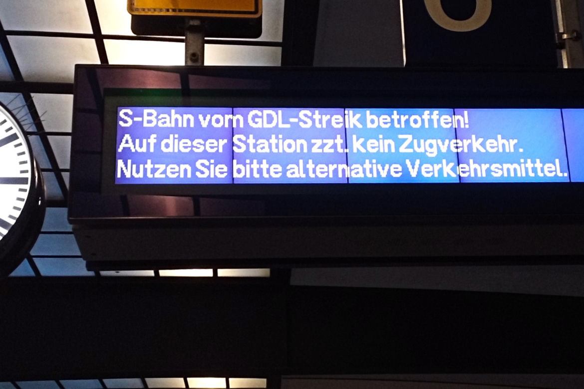 Strajk na kolei w Niemczech sparaliżował komunikację miejską w Berlinie