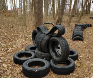 Park Oponarium w Dźwierzutach. Nowe miejsce rekreacji zaskakuje! [ZDJĘCIA]