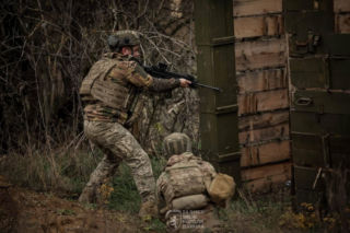 Rosja stawia twarde warunki. Koniec wojny w Ukrainie tylko z Krymem i Donbasem?