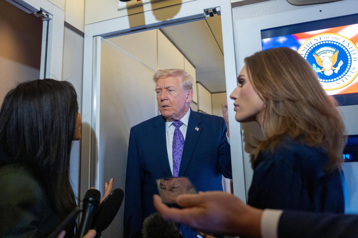Zapytała Trumpa o badania lekarskie. Stracił nad sobą panowanie!