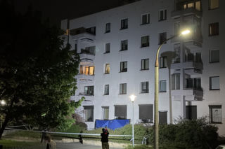 Szok na Żoliborzu! Mężczyzna runął z trzeciego piętra, w mieszkaniu drugie ciało