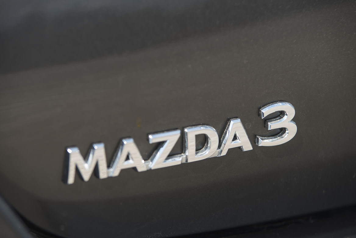 Mazda 3 Sedan Skyactive-G 2.0 122 KM AT6 Hikari