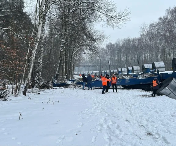 Wykolejenie pociągu towarowego. Podano przyczynę