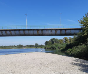 Elementy mostu w Ostrowie trafią na złom