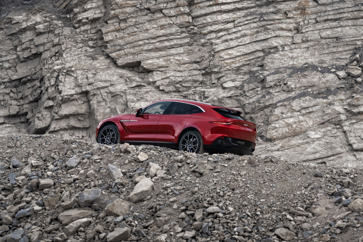 Aston Martin DBX (2020)