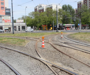 Mieszkańcy o remoncie na Grochowskiej: Najwyższy czas!
