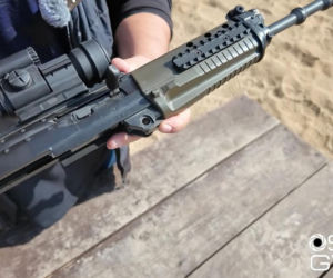 Karabin SIG 553 - niezawodność Kałasznikowa w szwajcarskim wydaniu