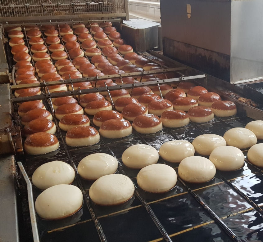 Tłusty czwartek w Olsztynie – Jak powstają pyszne pączki?