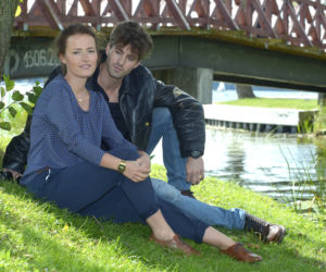 Cisza nad rozlewiskiem. Marysia (Olga Frycz), Piotr (Aleksy Komorowski)