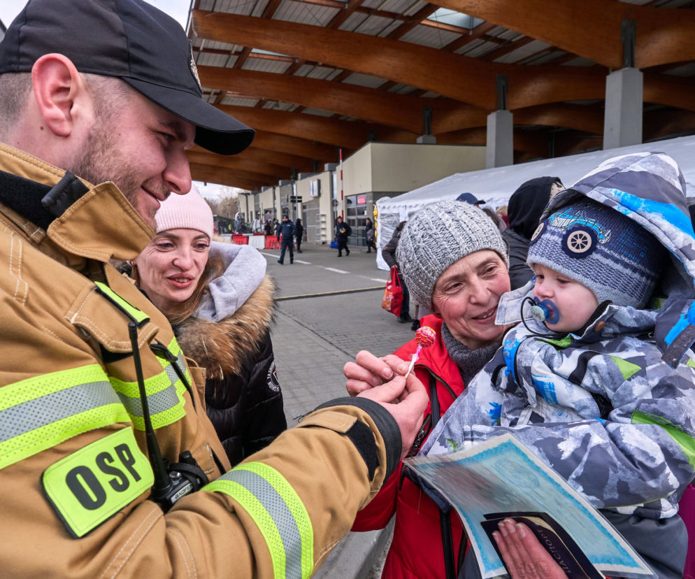 Podkarpaccy strażacy angażują się w pomoc humanitarną [GALERIA]