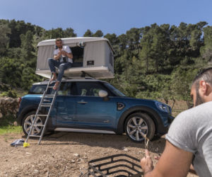 Mini Countryman z namiotem