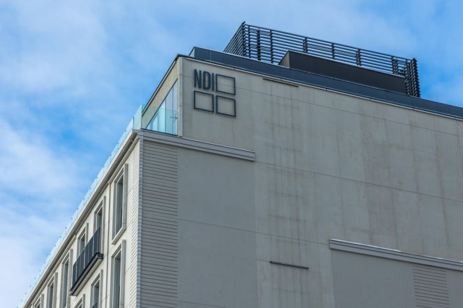 Apartamentowiec przy Smolnej 23 w Warszawie