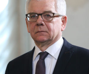 Prezydent domaga się głów
