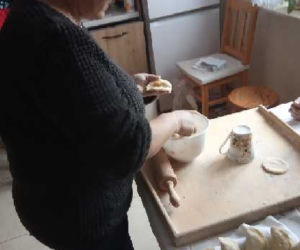 Karmimy pierogami naszych obrońców