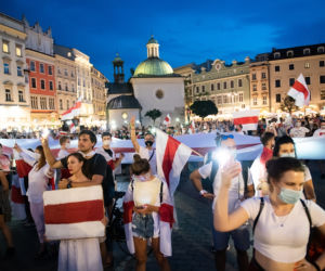 Marsz solidarności z Białorusinami w Krakowie