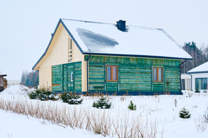 "Mama nie wróciła". Tragiczny wypadek przerwał marzenia. Ekipa "Nasz Nowy Dom" walczyła z czasem. ZDJĘCIA domu przed i po remoncie