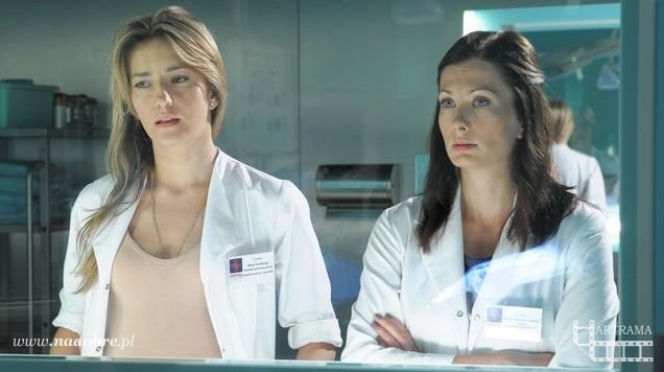 NA DOBRE i NA ZŁE odc. 498. Lena Starska (Anita Sokołowska), Hana Goldberg (Kamilla Baar)