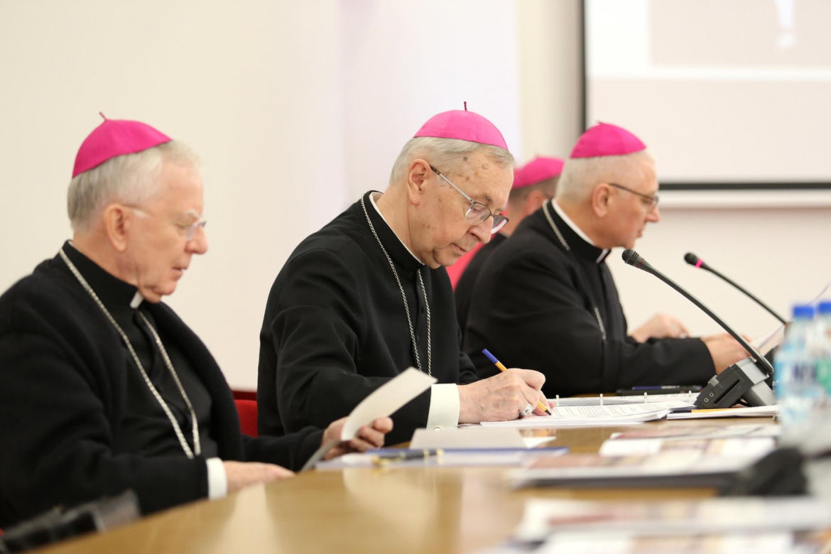 Arcybiskup Tadeusz Wojda nowym przewodniczącym Konferencji Episkopatu Polski. Metropolita gdański został wybrany na 5-letnią kadencję [ZDJĘCIA].