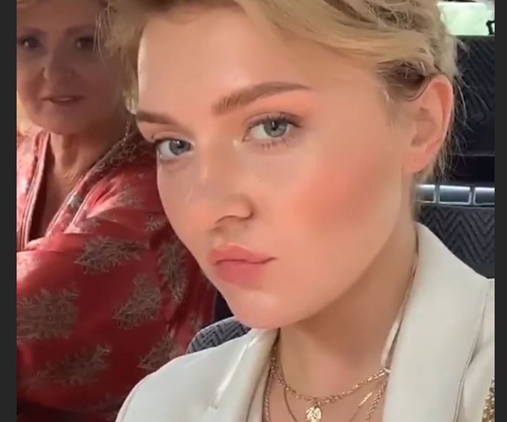 M jak miłość. Weronika Sobańska (Ewa Kasprzyk), Ula (Iga Krefft)