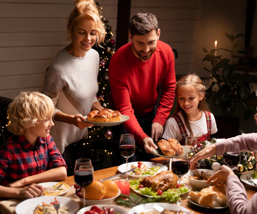 Święta bez bólu brzucha. Te proste triki uchronią cię przed niestrawnością 