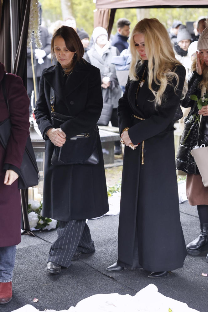 Barbara Wrzesińska na pogrzebie Agnieszki Maciąg