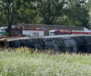 Wstrząsające zdjęcia z katastrofy kolejowej na Mazowszu