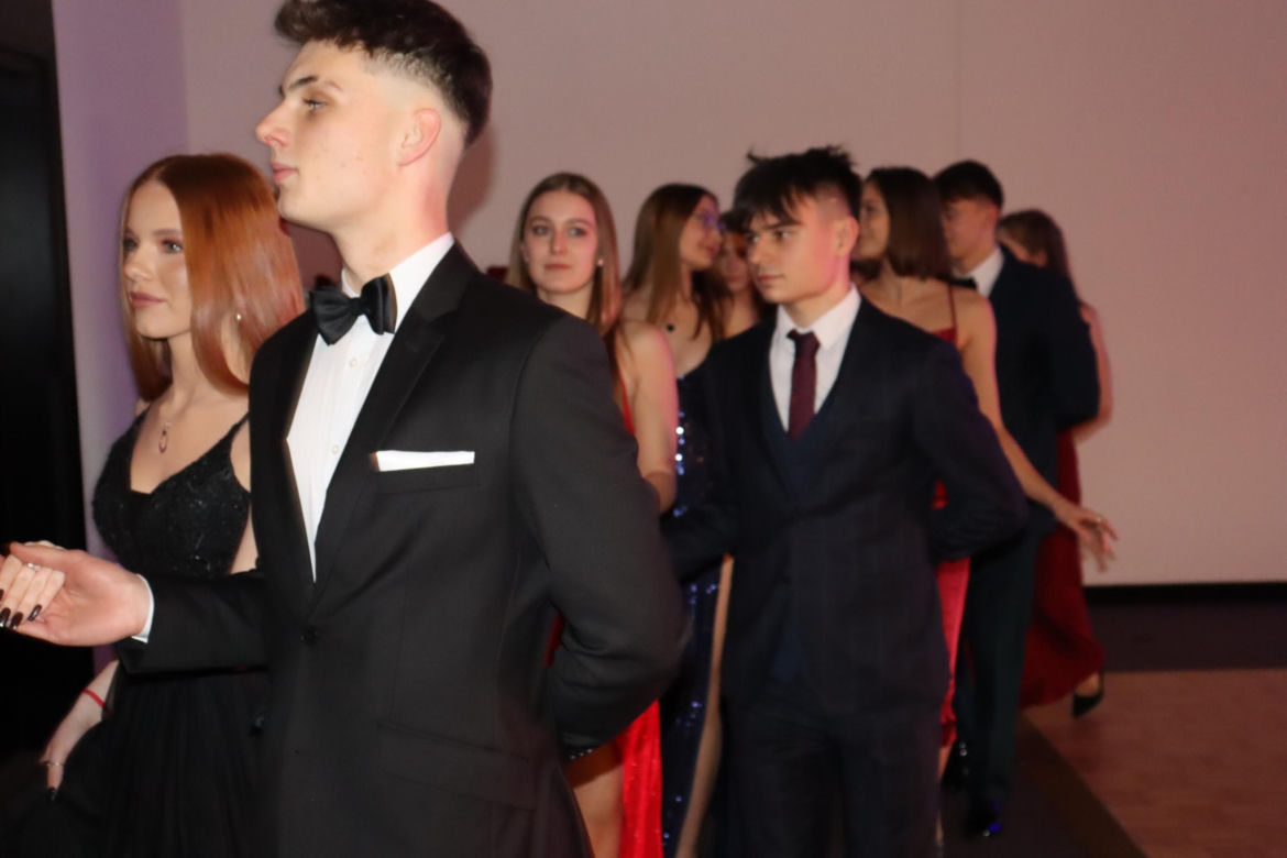 Studniówka uczniów z V LO im. Klaudyny Potockiej w Poznaniu
