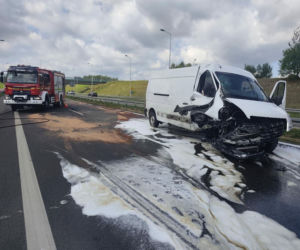 Poważny wypadek na trasie S7 w Zaleziance