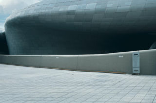 Zaha Hadid i jej Dongdaemun Design Plaza w Seulu