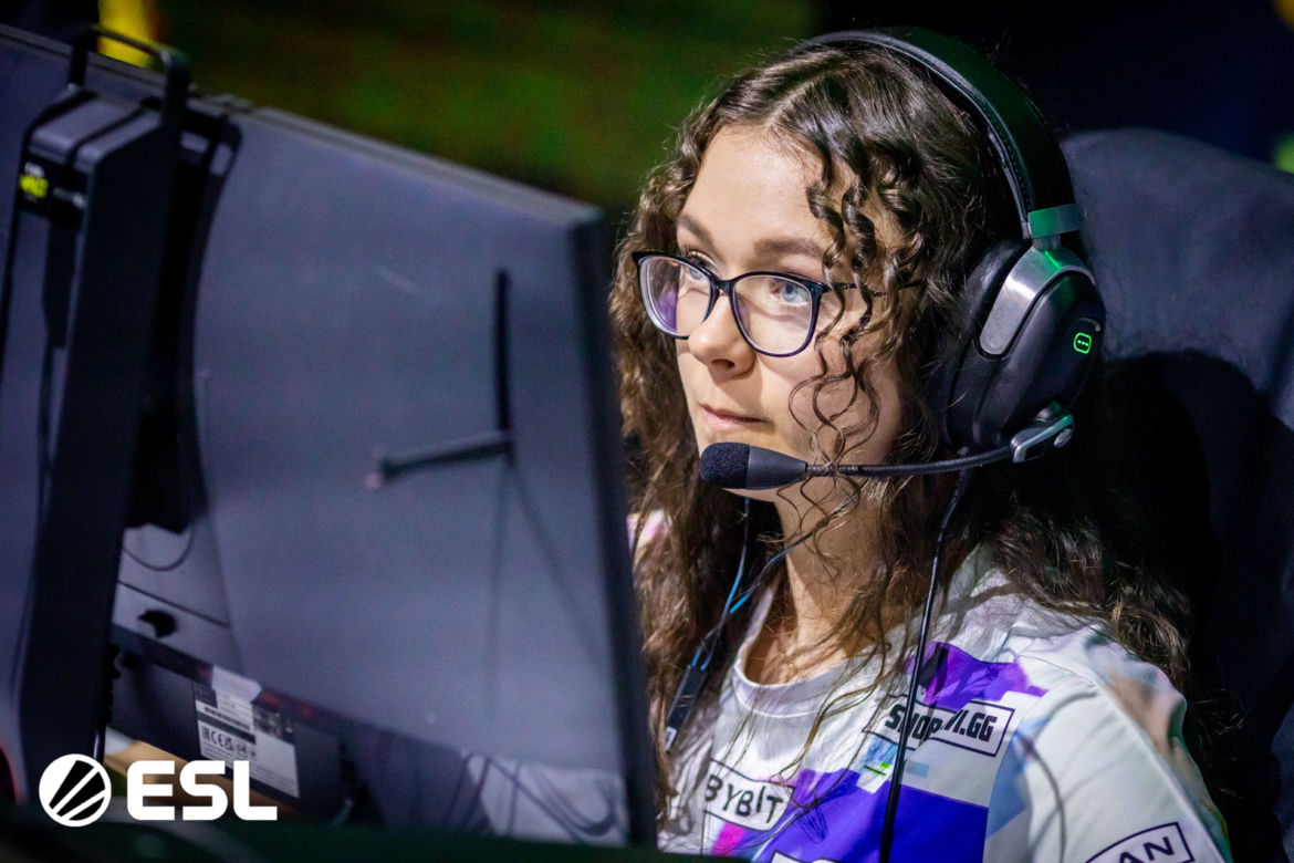 kobiety w e-sporcie