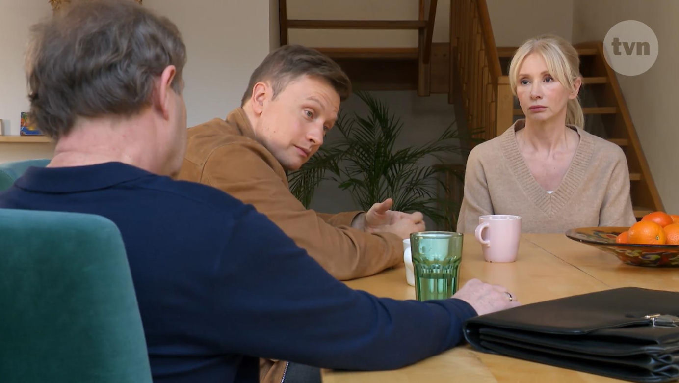 Na Wspólnej odc. 4058. Ewa (Ewa Gawryluk), Arek Ostrowski (Marek Kalita), Igor (Jakub Wesołowski)