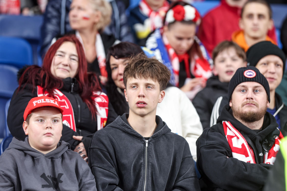 Kibice na meczu Polska -Nowa Zelandia na Stadionie Śląskim