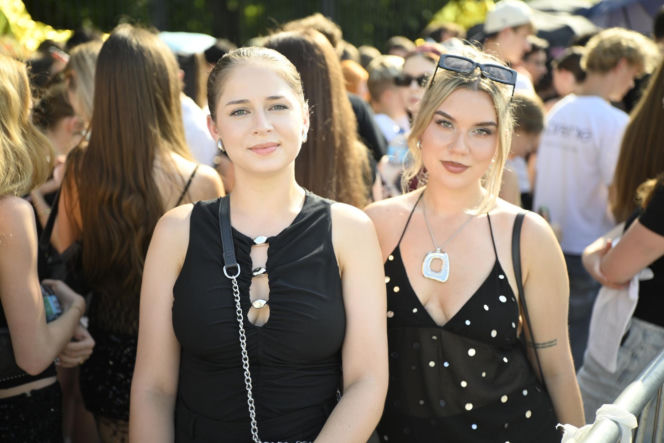 Drugi koncert The Weeknd w Warszawie. Najwierniejsi fani nie przestraszyli się morderczego upału. Znajdź się na zdjęciach
