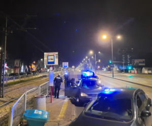 Okradli stację benzynową i uciekli 