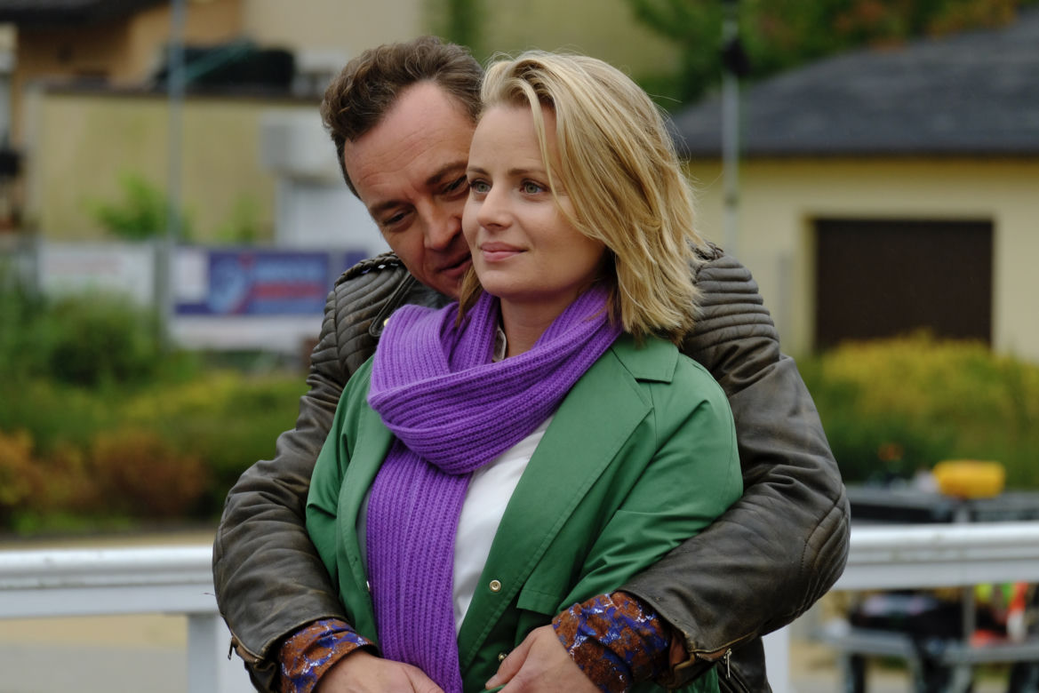 Komisarz Mama 3 sezon. Maria (Paulina Chruściel), Krzysztof Dębski (Paweł Ławrynowicz