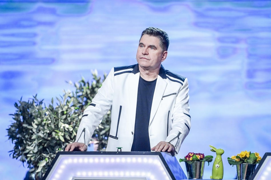 Sławomir Świerzyński, Bayer Full