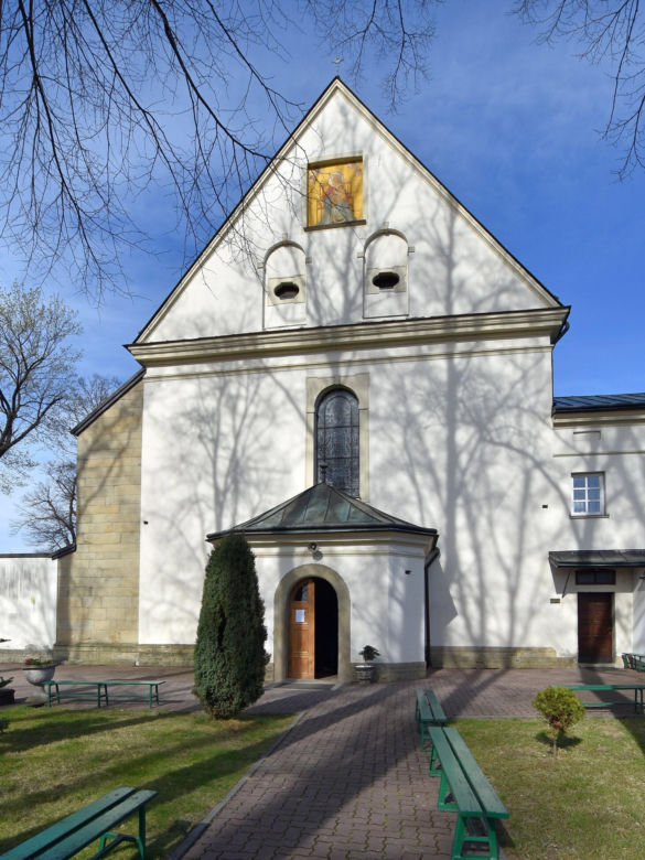 To jedno z najmniejszych miast w Małopolsce. Jedna decyzja papieża sprawiła, że stało się sławne