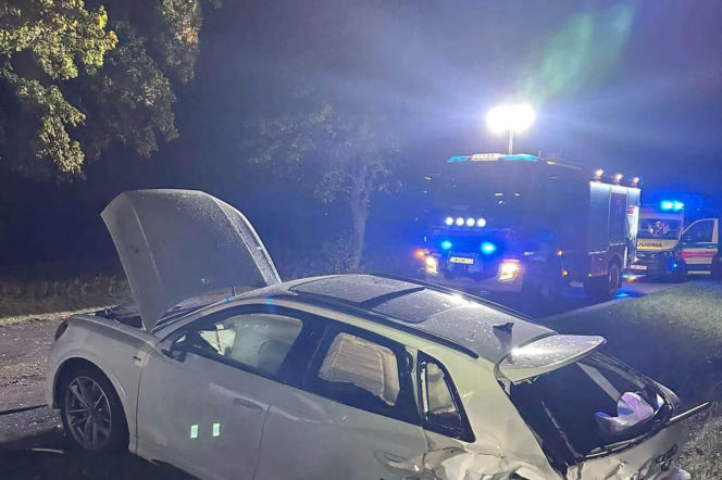 Poważny wypadek na Dolnym Śląsku! Auta zderzyły się z ciągnikiem, są ...