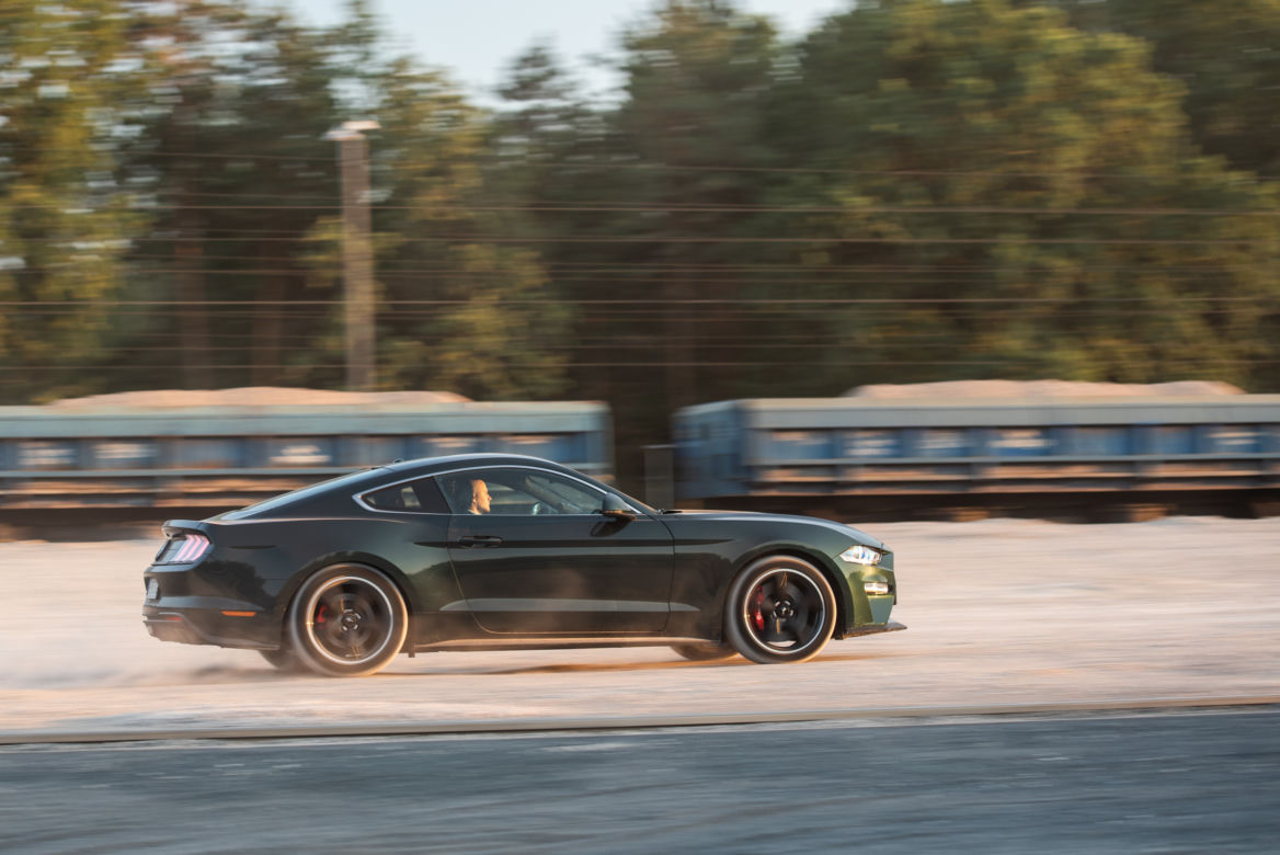 Ford Mustang Bullitt 5.0 V8 6MT